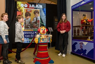 opening LEGO expositie Museum 20e Eeuw 2022 e foto Benno Ellerbroek